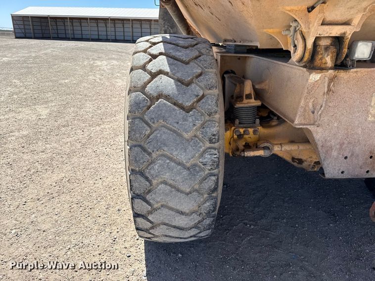 image for item DZ5313 2005 Volvo A25D articulated haul truck