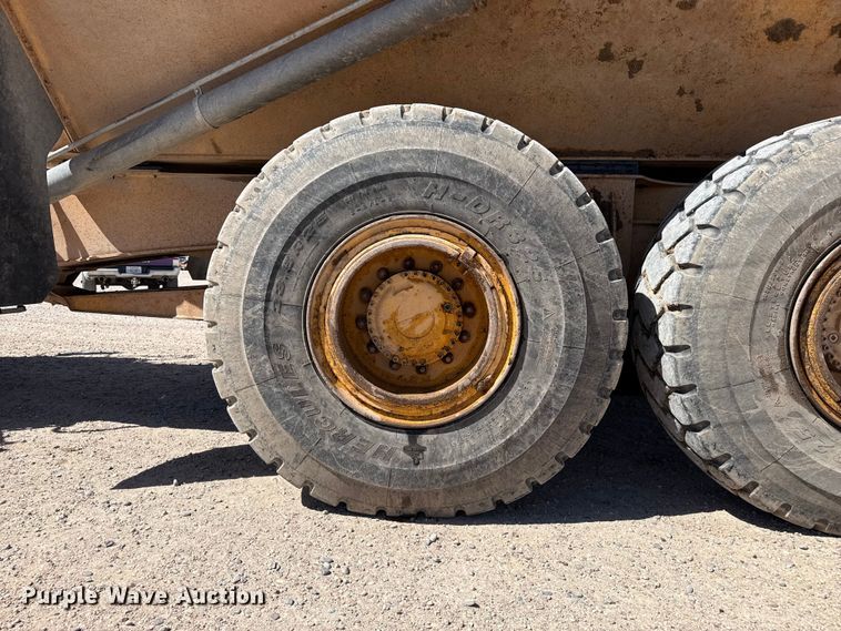 image for item DZ5313 2005 Volvo A25D articulated haul truck