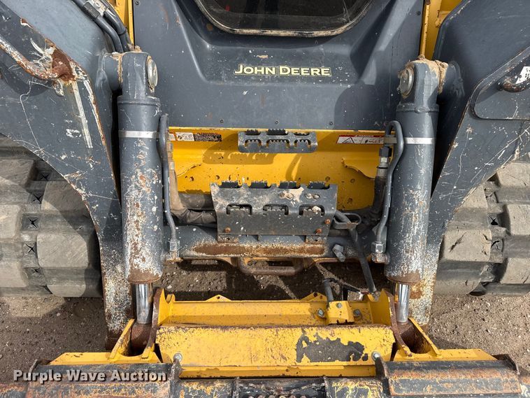 image for item DZ5314 2018 John Deere 333G tracked skid steer loader