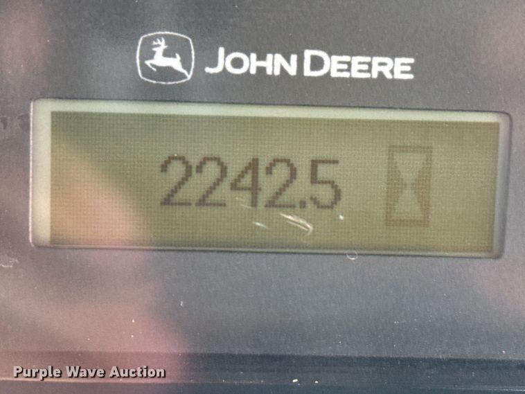 image for item DZ5314 2018 John Deere 333G tracked skid steer loader