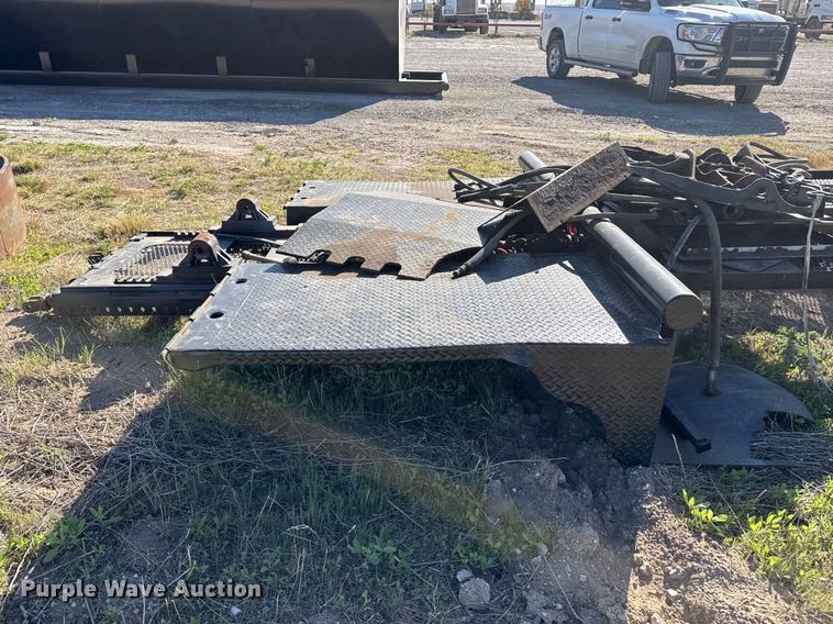 image for item DZ5343 Winch truck bed