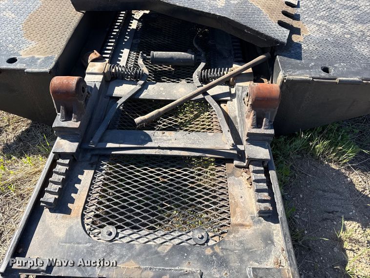 image for item DZ5343 Winch truck bed