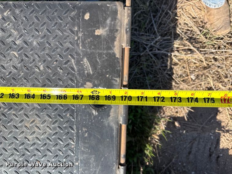 image for item DZ5343 Winch truck bed