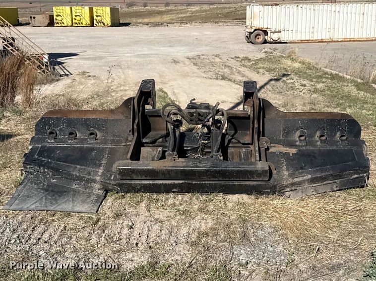 image for item DZ5343 Winch truck bed