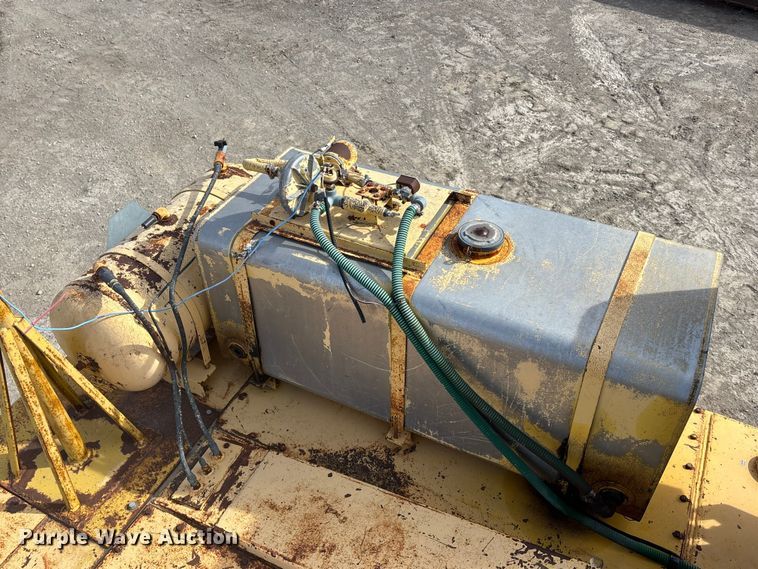 image for item EA4564 1985 Ingram 9-2800-P pneumatic roller