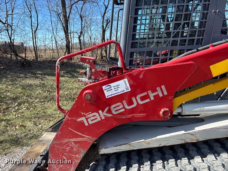 image for item EA4567 2015 Takeuchi TL12 tracked skid steer loader