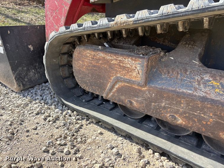 image for item EA4567 2015 Takeuchi TL12 tracked skid steer loader