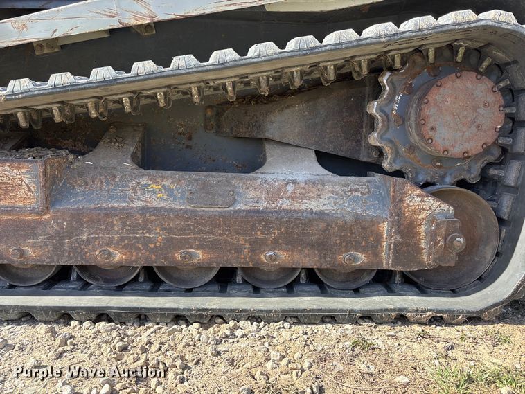 image for item EA4567 2015 Takeuchi TL12 tracked skid steer loader