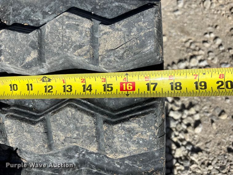 image for item EA4567 2015 Takeuchi TL12 tracked skid steer loader