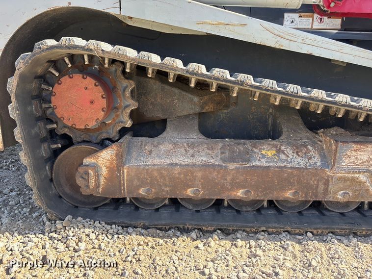 image for item EA4567 2015 Takeuchi TL12 tracked skid steer loader