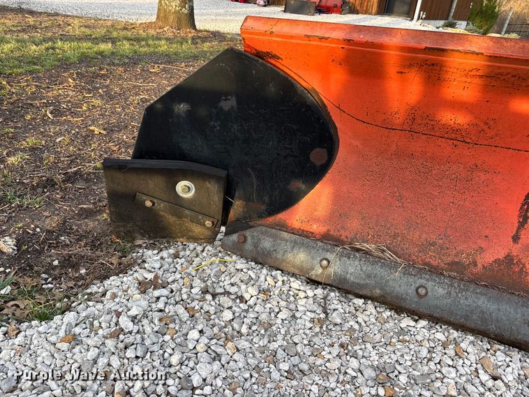 image for item EA4569 Skid steer snow plow