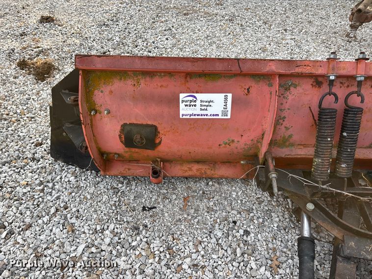 image for item EA4569 Skid steer snow plow