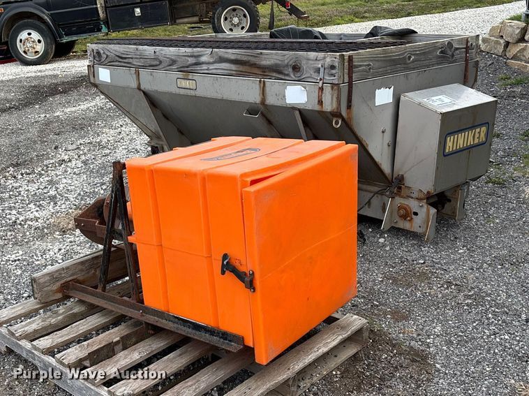 image for item EA4572 (2) spreaders