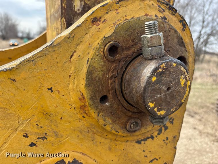 image for item EA4578 1998 Kobelco SK200LC Mark IV excavator