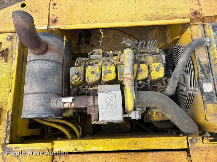 image for item EA4578 1998 Kobelco SK200LC Mark IV excavator