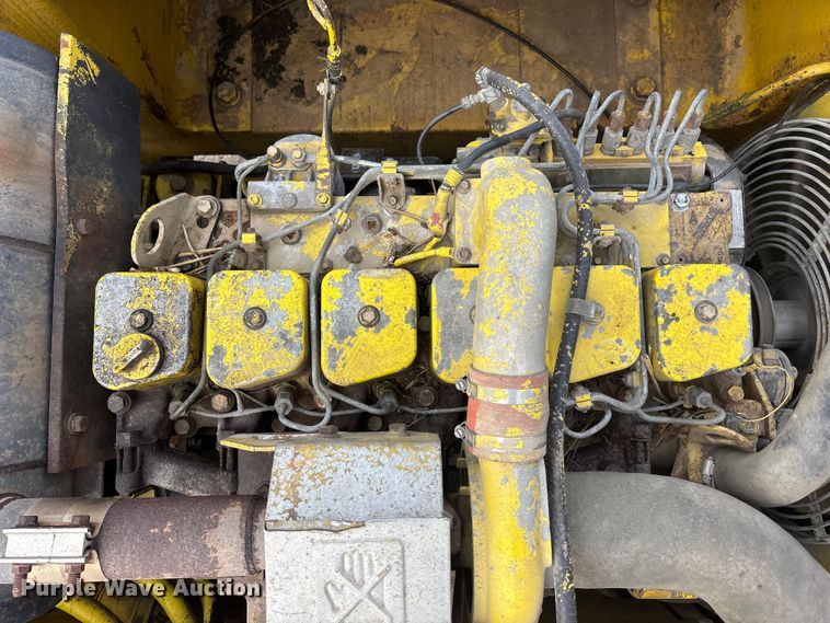 image for item EA4578 1998 Kobelco SK200LC Mark IV excavator