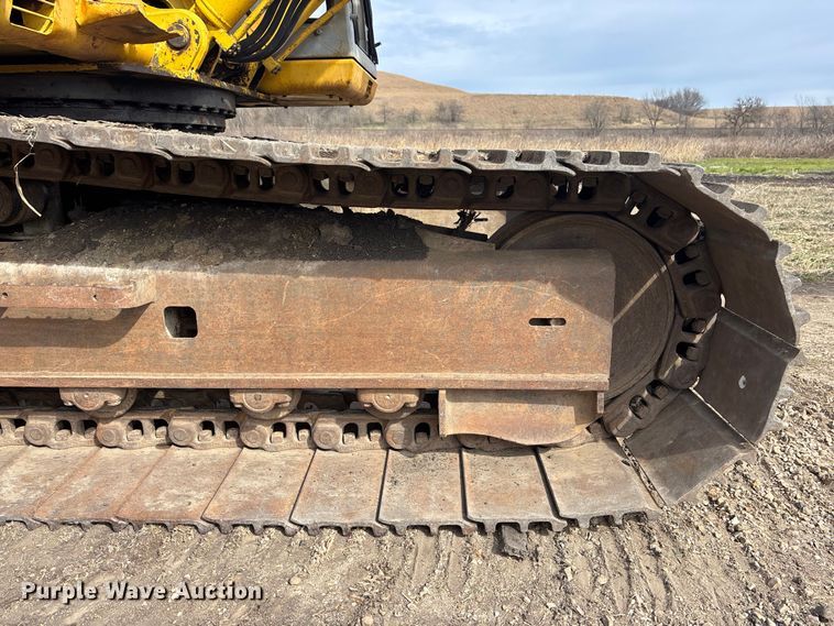 image for item EA4578 1998 Kobelco SK200LC Mark IV excavator