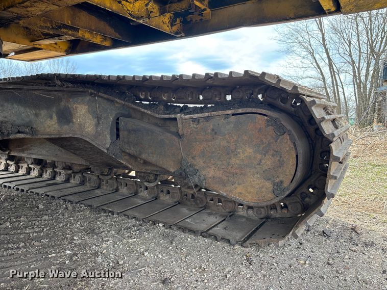 image for item EA4578 1998 Kobelco SK200LC Mark IV excavator