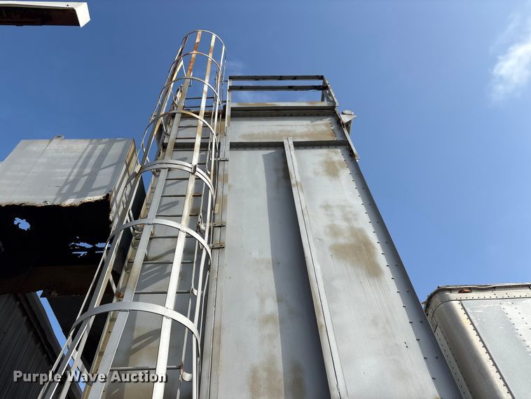 image for item EA7206 Dust collector