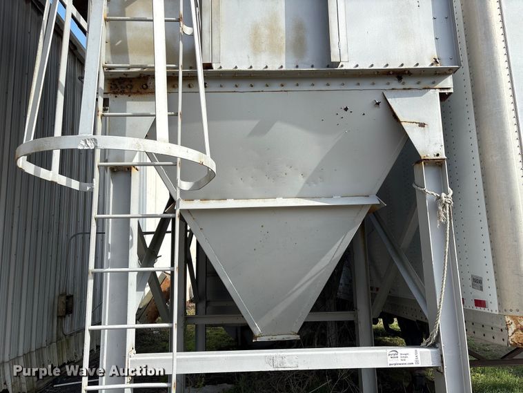 image for item EA7206 Dust collector