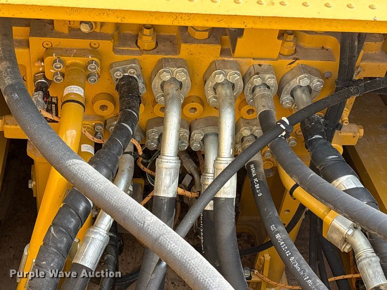 image for item EA7214 2021 Caterpillar 336 excavator