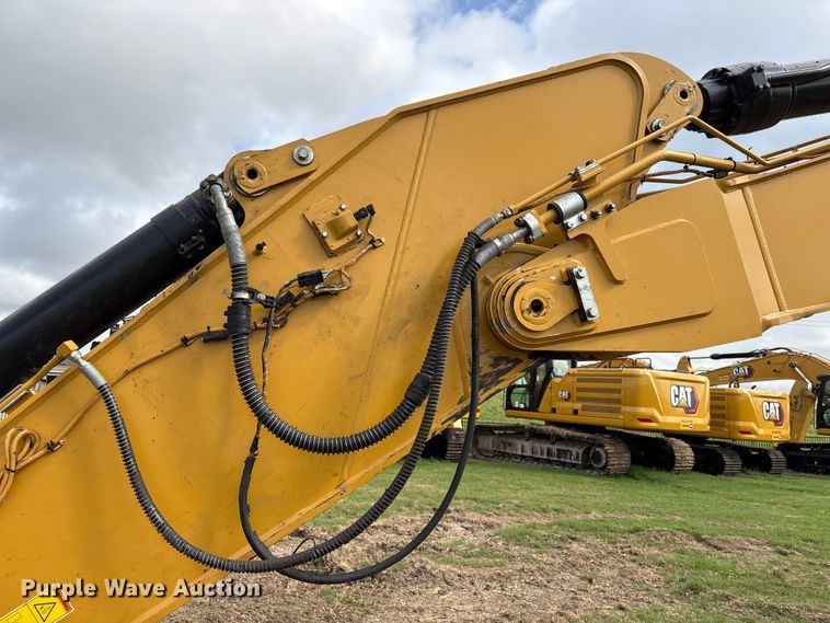 image for item EA7214 2021 Caterpillar 336 excavator