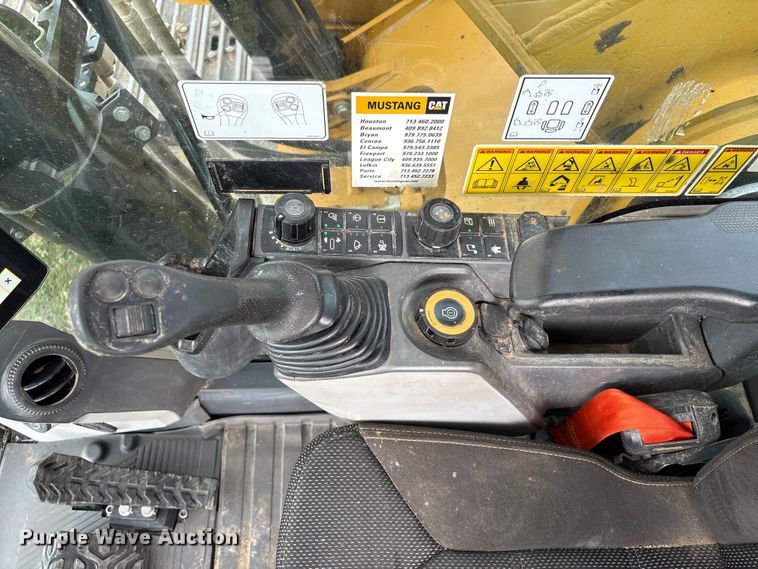 image for item EA7214 2021 Caterpillar 336 excavator