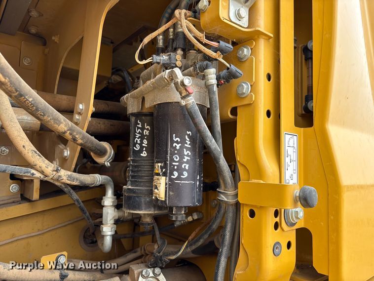 image for item EA7214 2021 Caterpillar 336 excavator
