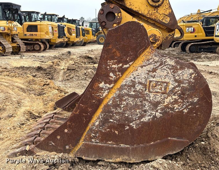 image for item EA7214 2021 Caterpillar 336 excavator