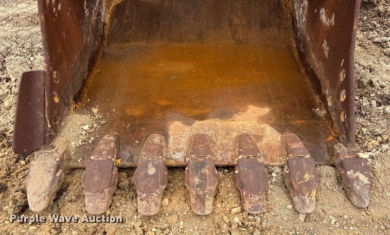 image for item EA7214 2021 Caterpillar 336 excavator