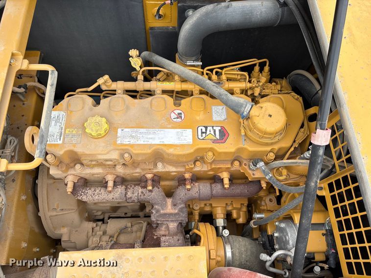 image for item EA7214 2021 Caterpillar 336 excavator