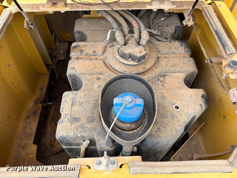 image for item EA7214 2021 Caterpillar 336 excavator