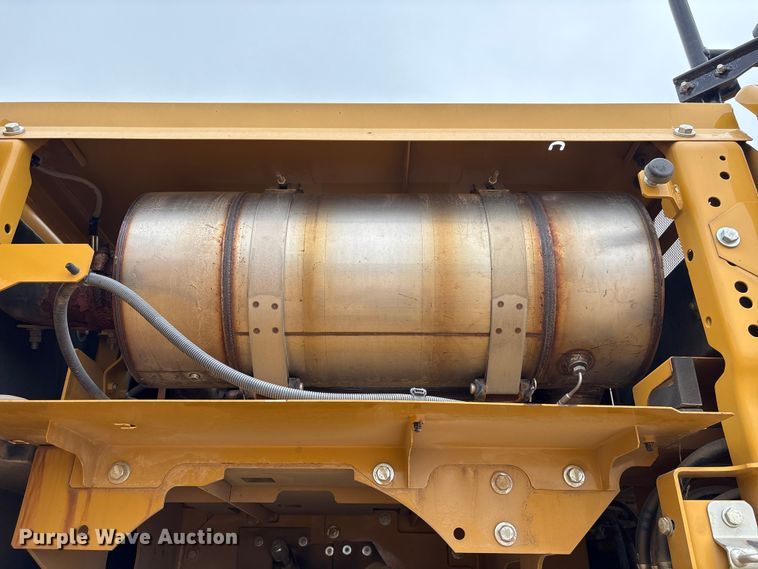 image for item EA7214 2021 Caterpillar 336 excavator