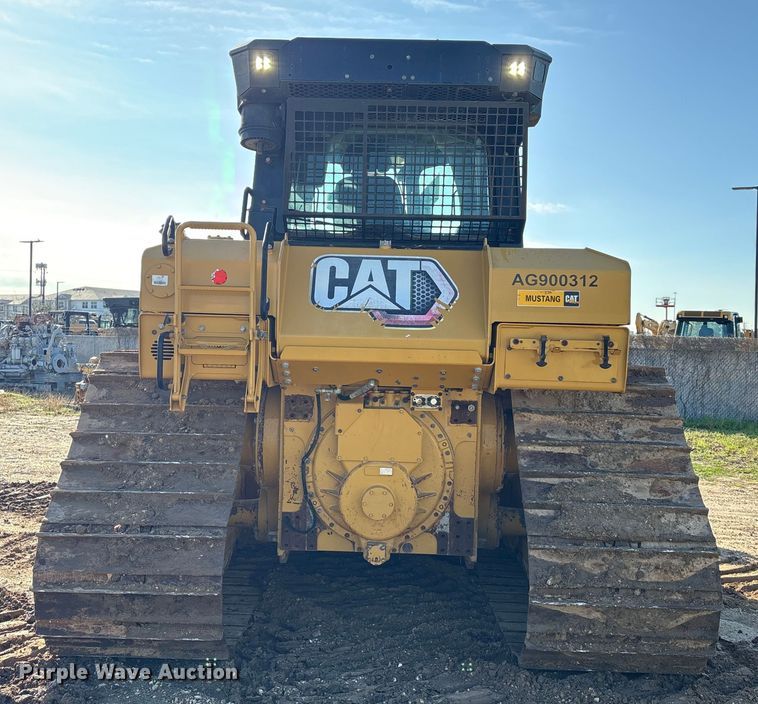 image for item EA7217 2020 Caterpillar D6 LGP dozer