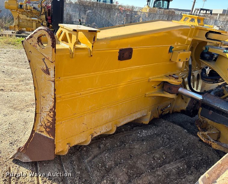 image for item EA7217 2020 Caterpillar D6 LGP dozer
