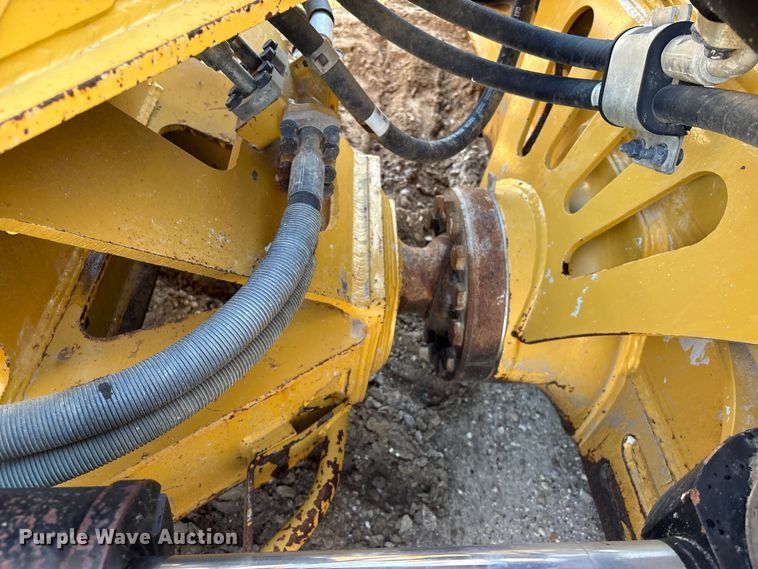 image for item EA7217 2020 Caterpillar D6 LGP dozer