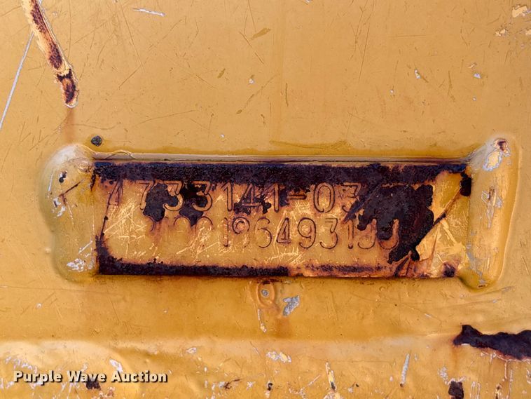 image for item EA7217 2020 Caterpillar D6 LGP dozer