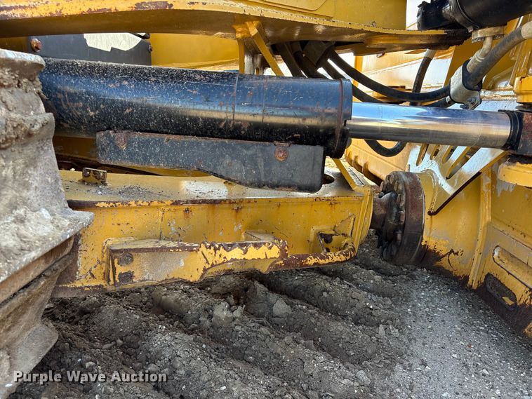 image for item EA7217 2020 Caterpillar D6 LGP dozer