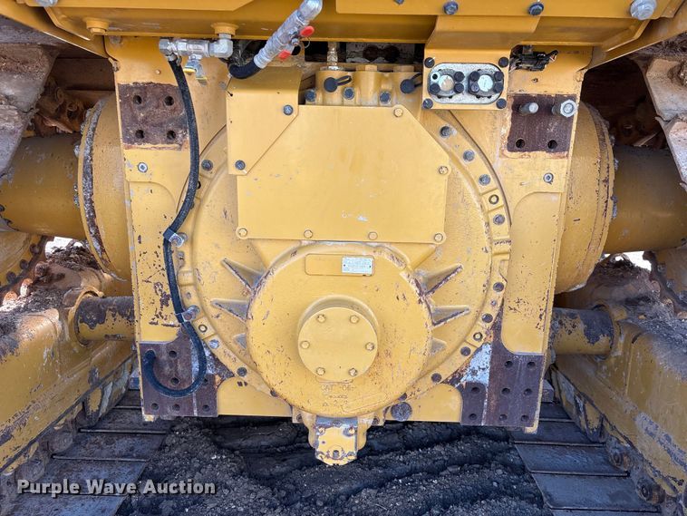 image for item EA7217 2020 Caterpillar D6 LGP dozer