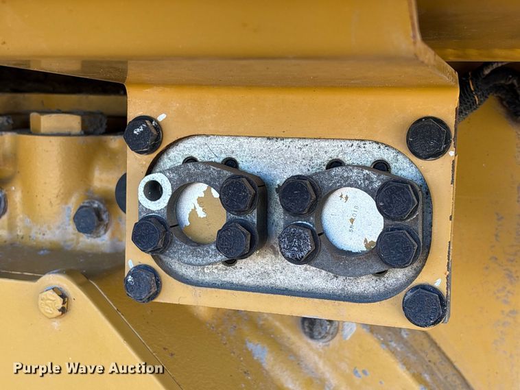 image for item EA7217 2020 Caterpillar D6 LGP dozer