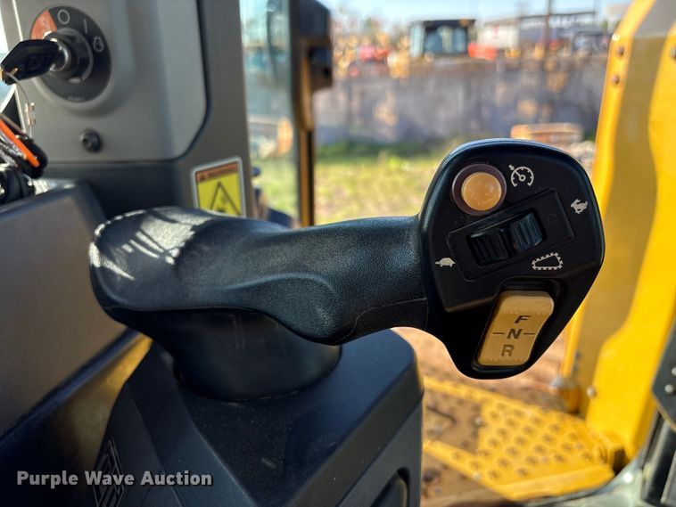 image for item EA7217 2020 Caterpillar D6 LGP dozer