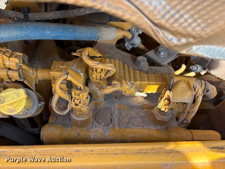 image for item EA7217 2020 Caterpillar D6 LGP dozer