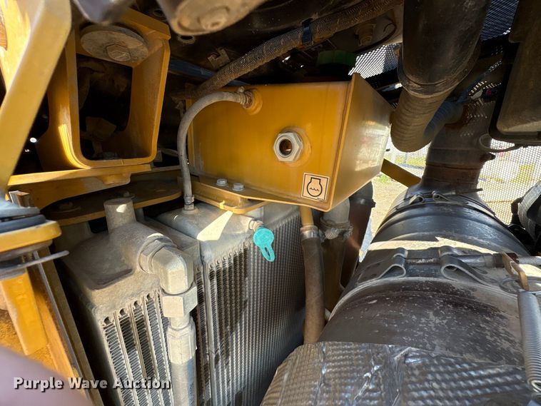 image for item EA7217 2020 Caterpillar D6 LGP dozer