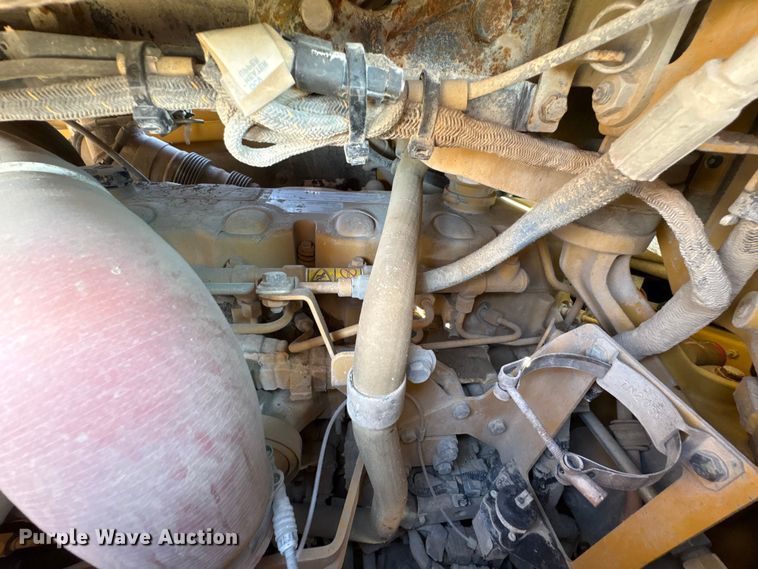 image for item EA7217 2020 Caterpillar D6 LGP dozer