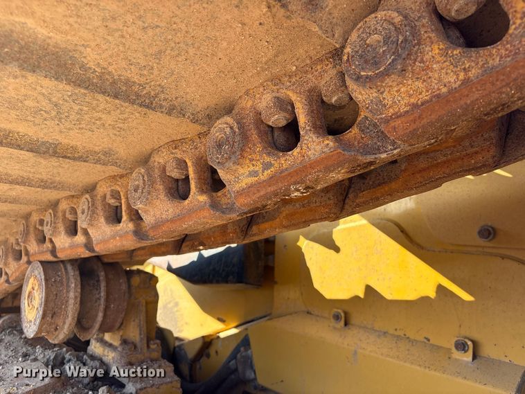 image for item EA7217 2020 Caterpillar D6 LGP dozer