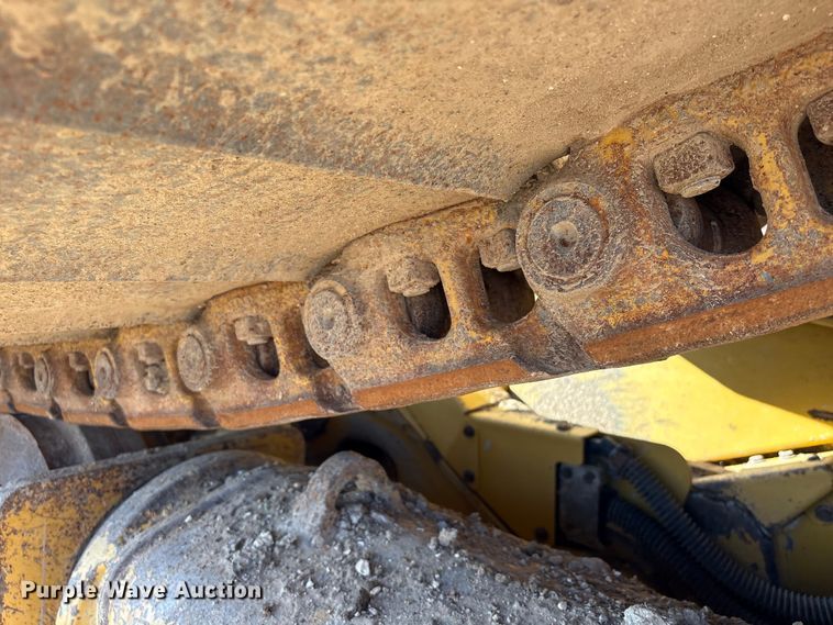 image for item EA7217 2020 Caterpillar D6 LGP dozer