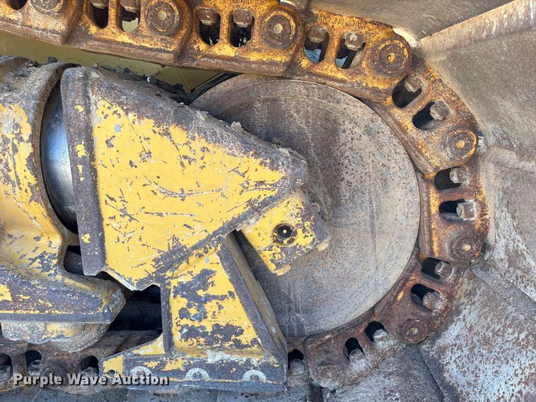 image for item EA7217 2020 Caterpillar D6 LGP dozer