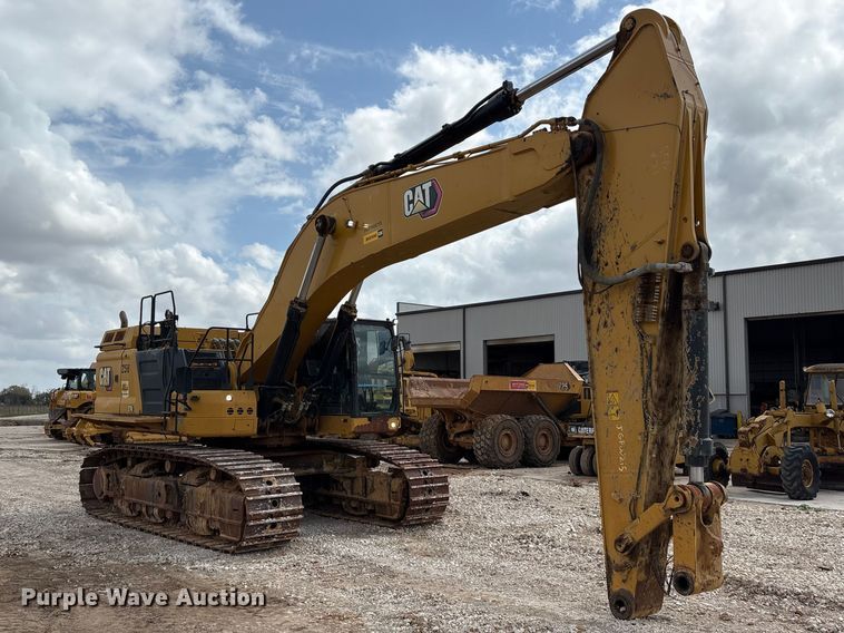 image for item EA7223 2021 Caterpillar 374 excavator