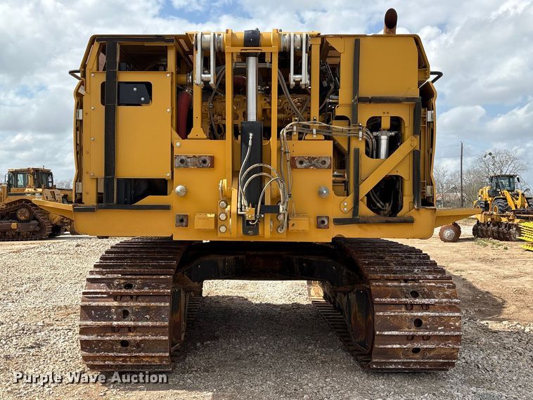 image for item EA7223 2021 Caterpillar 374 excavator