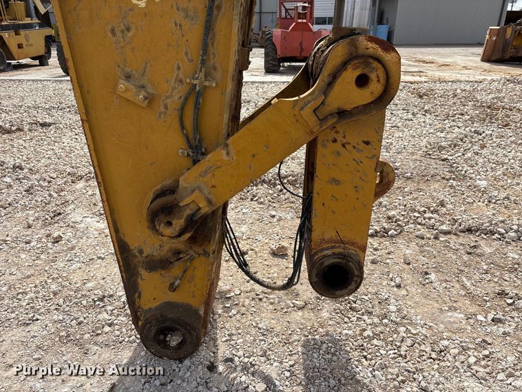 image for item EA7223 2021 Caterpillar 374 excavator